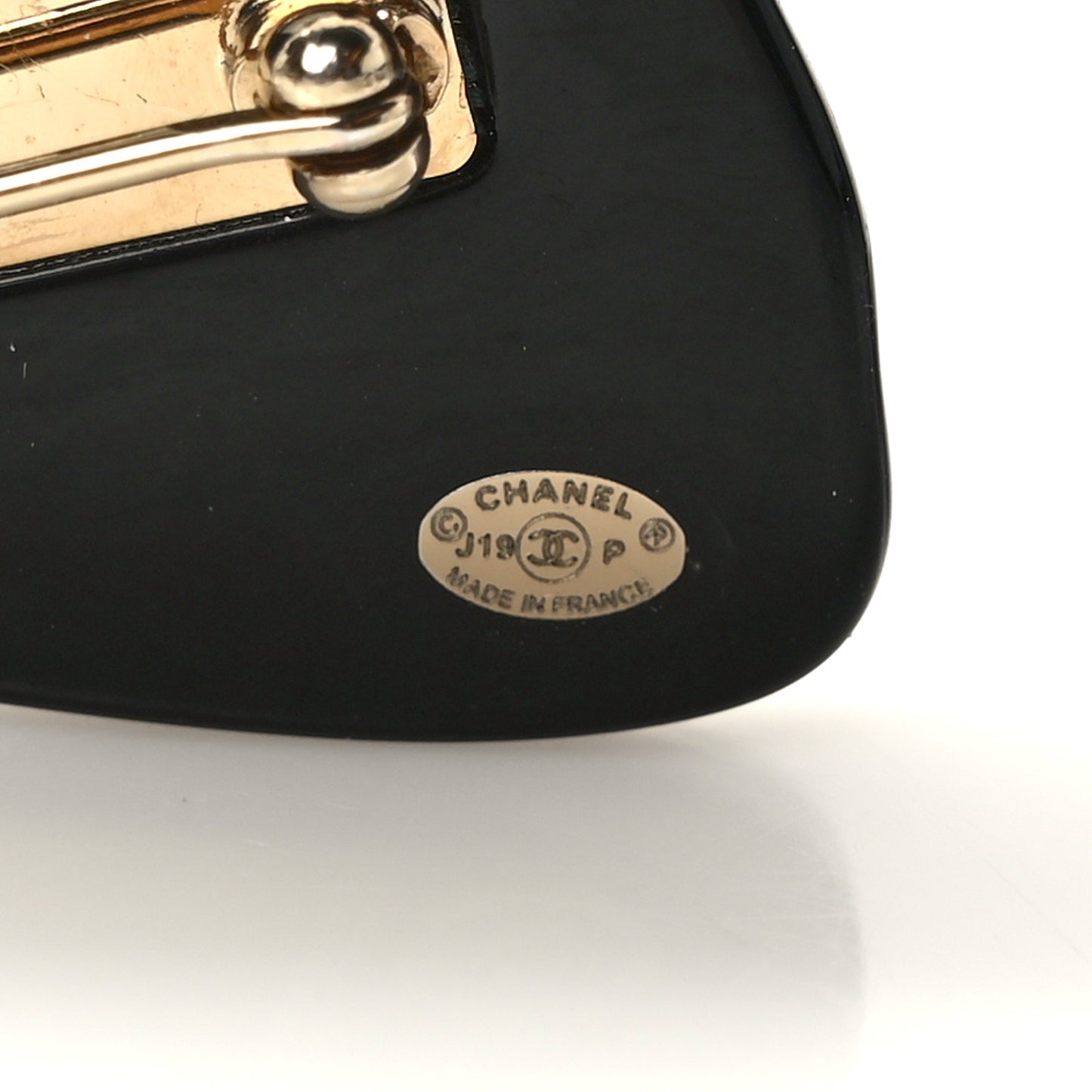 Resin Icon Manga Sneaker Brooch Multicolor