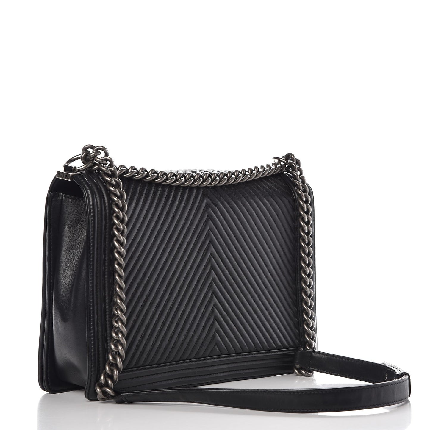 Calfskin Chevron Quilted Large Boy Flap Black