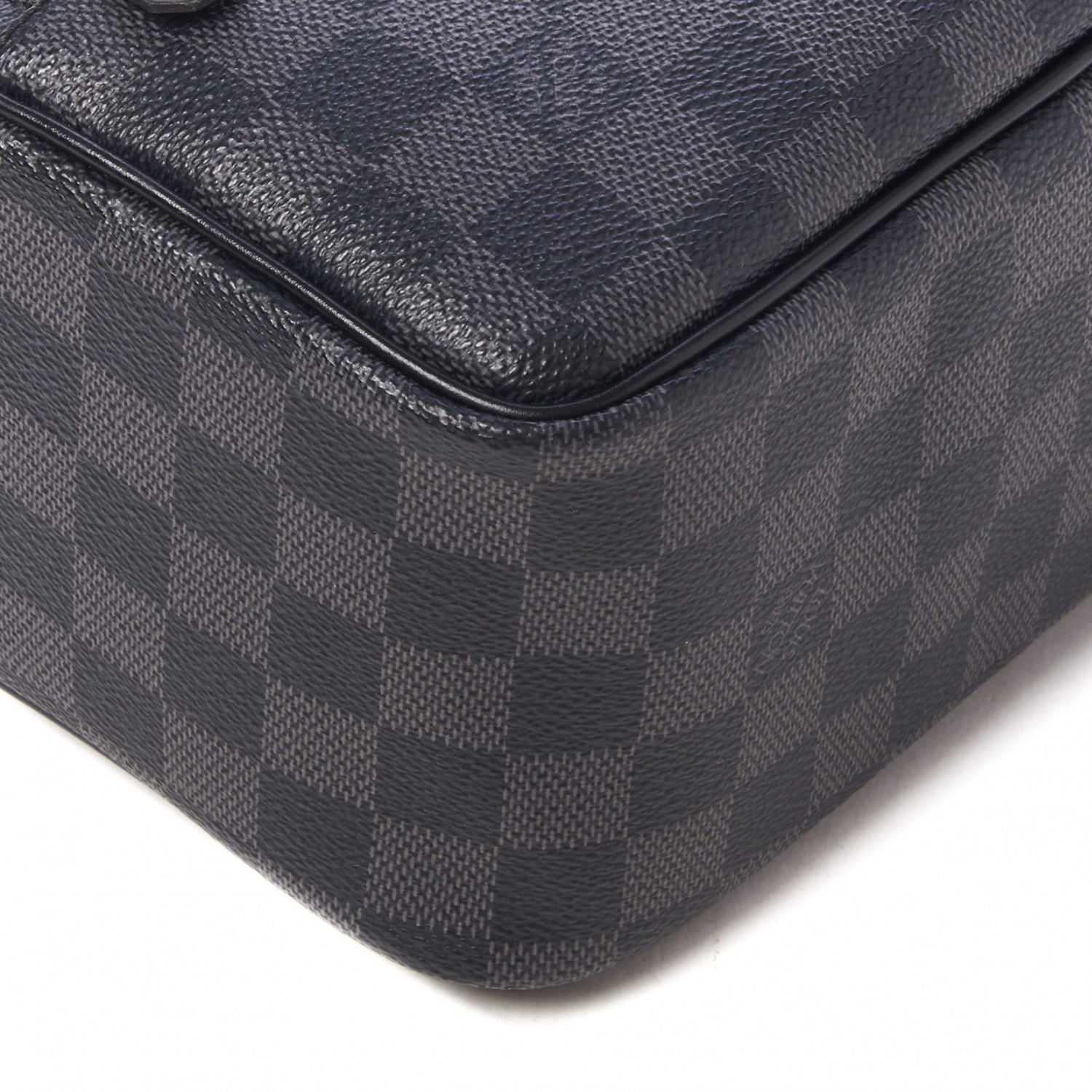 Louis Vuitton Damier Graphite Toiletry Pouch 6 of 8