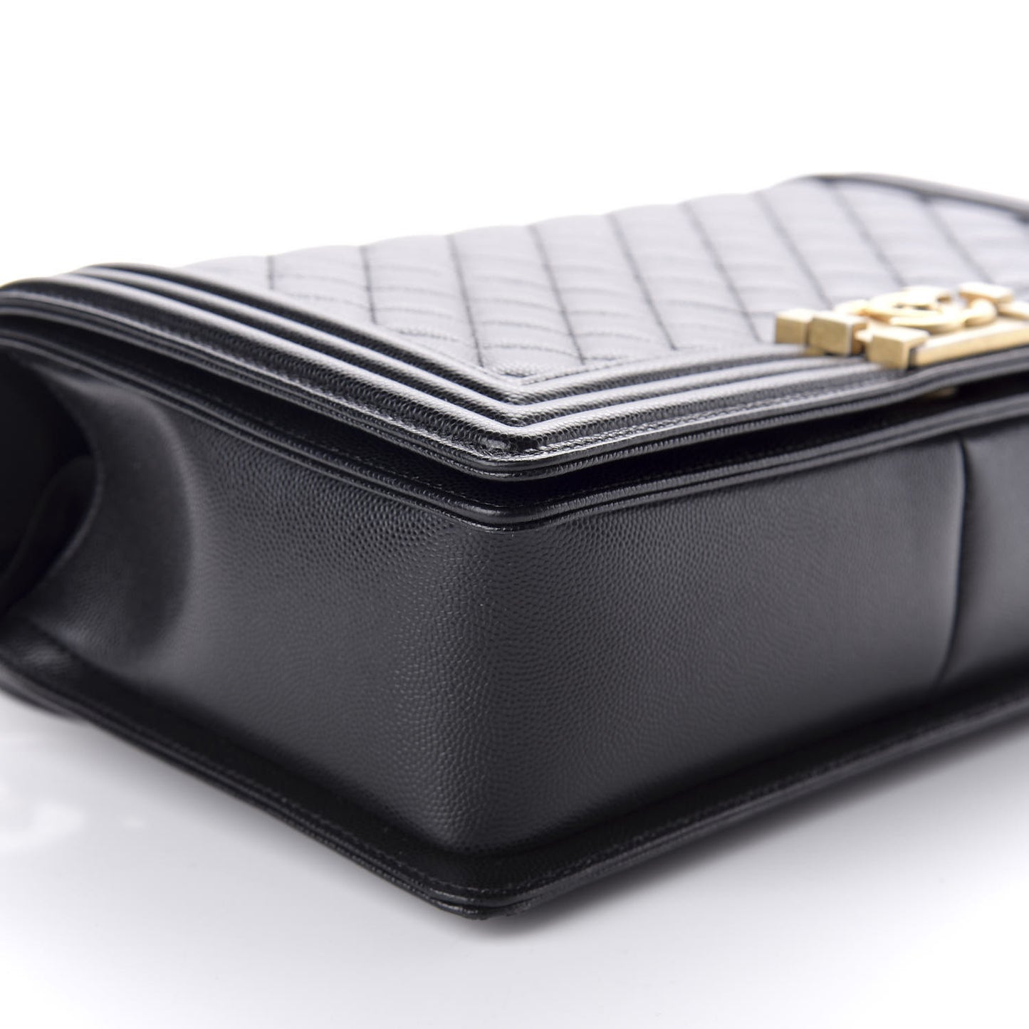 Caviar Quilted New Medium Boy Flap Black