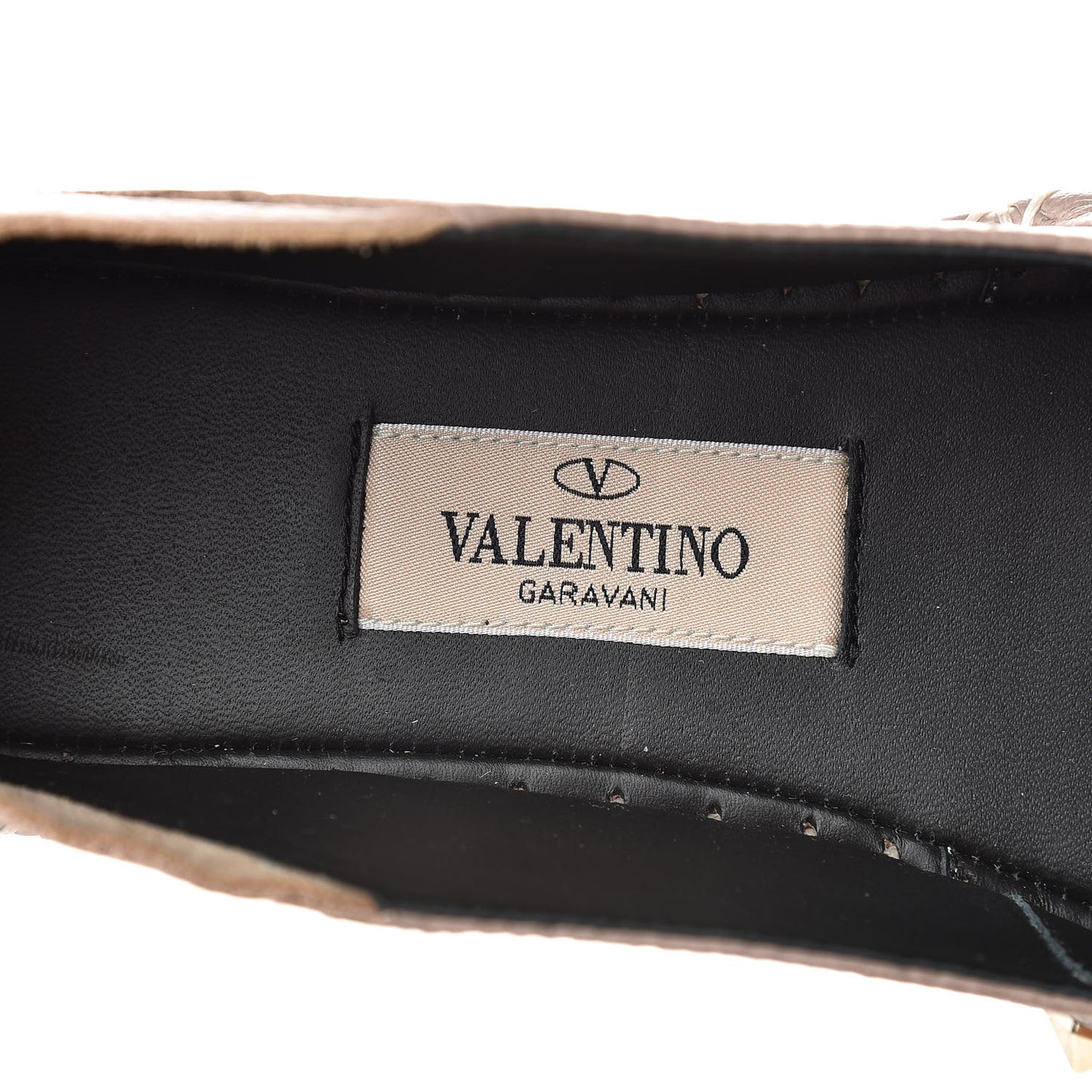 Pebbled Calfskin Rockstud Espadrilles 38 Poudre