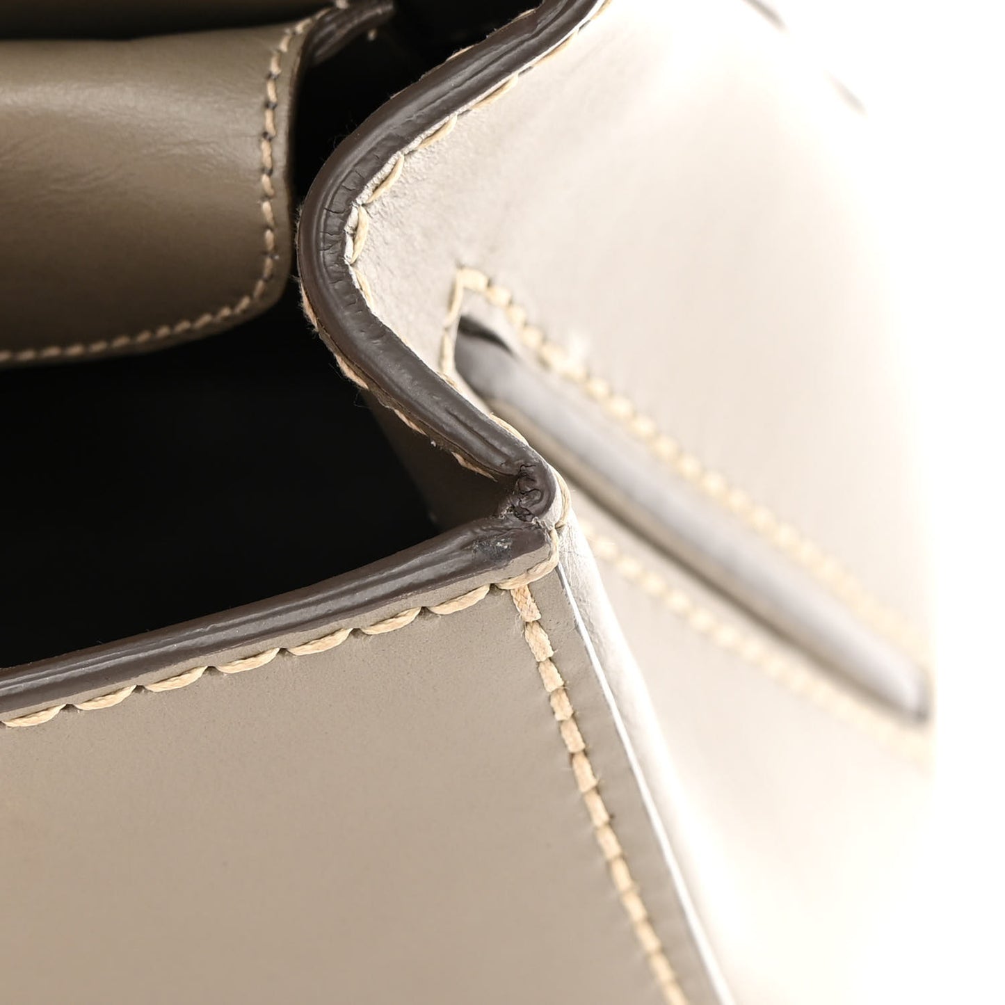 Vitello Tri-Color Medium Sound Top Handle Satchel Grigio Black