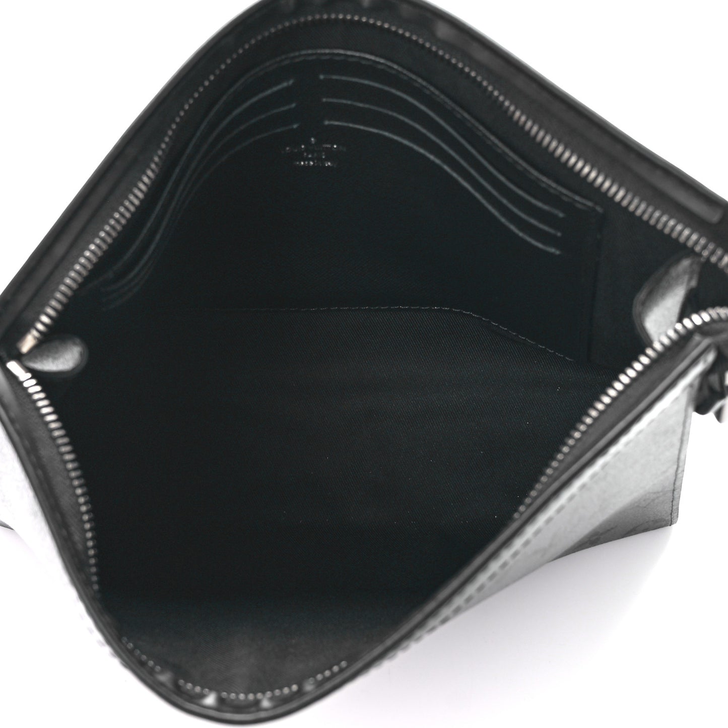 Monogram Eclipse Reverse Pochette Voyage MM