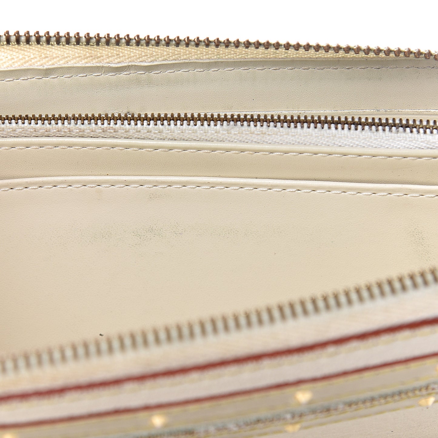 Suhali Zippy Wallet White
