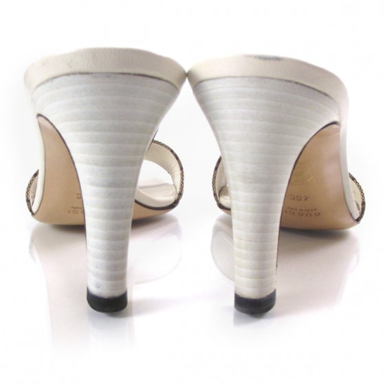 Monogram Buckle Heels Ivory 40