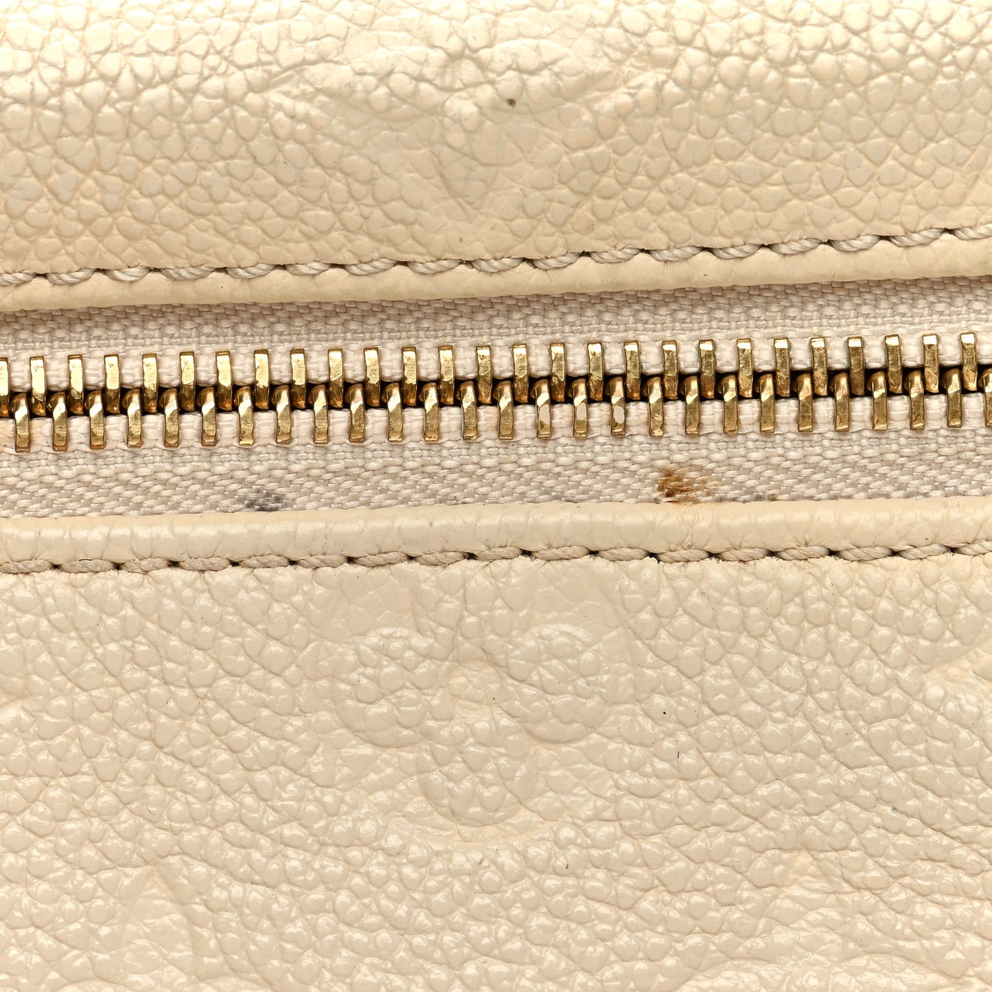 Empreinte BumBag Creme