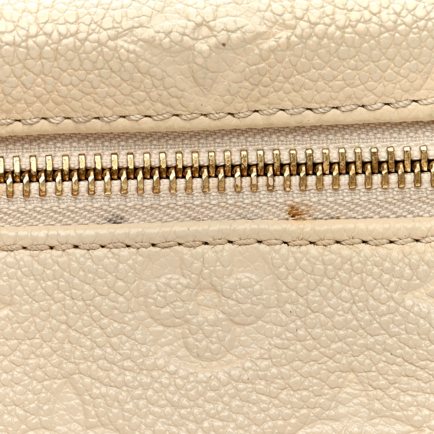 Louis Vuitton Empreinte BumBag Creme 14 of 15