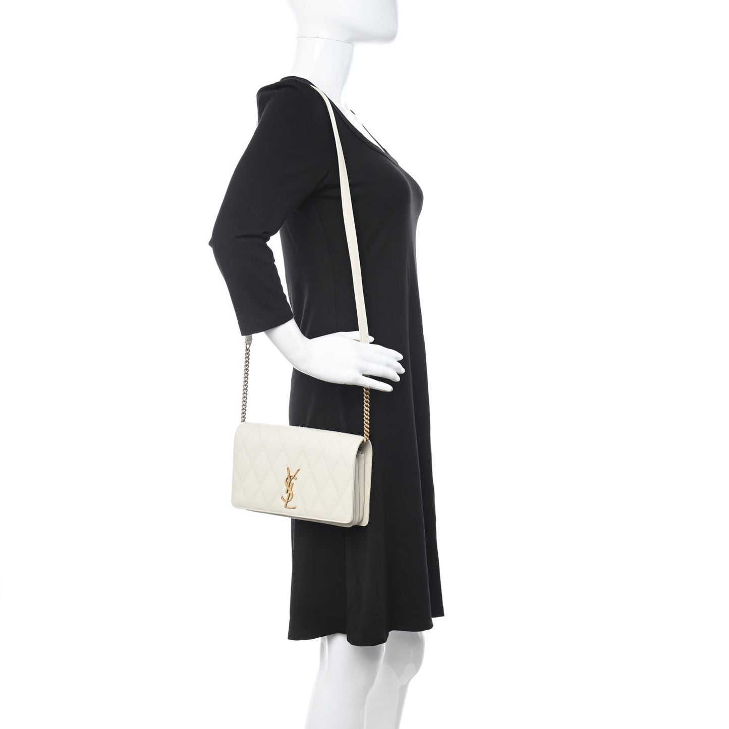 Lambskin Diamond Quilted Angie Chain Bag Crema