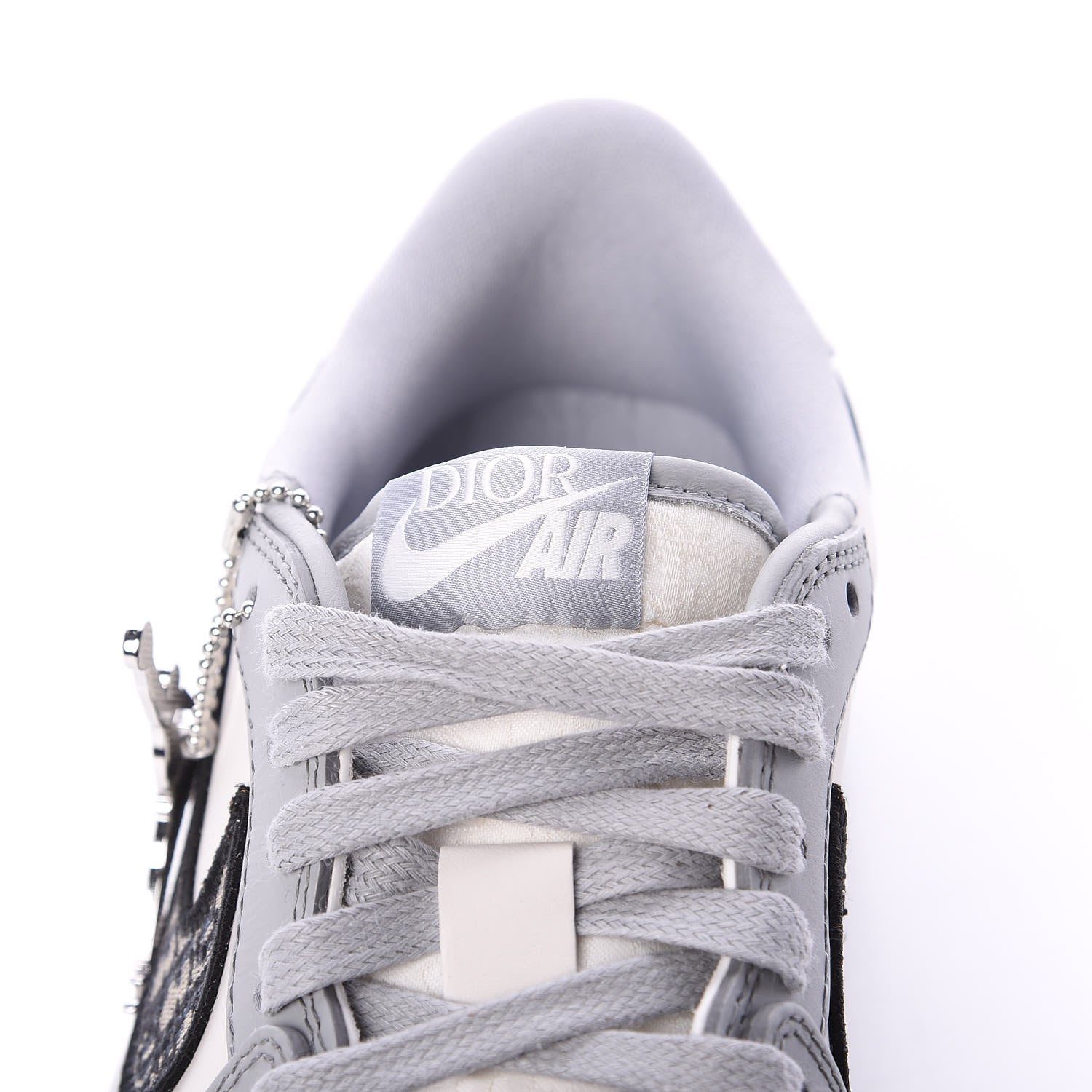 Christian Dior X NIKE AIR JORDAN Calfskin Mens Oblique Low Sneakers 40 Beige White 5 of 12
