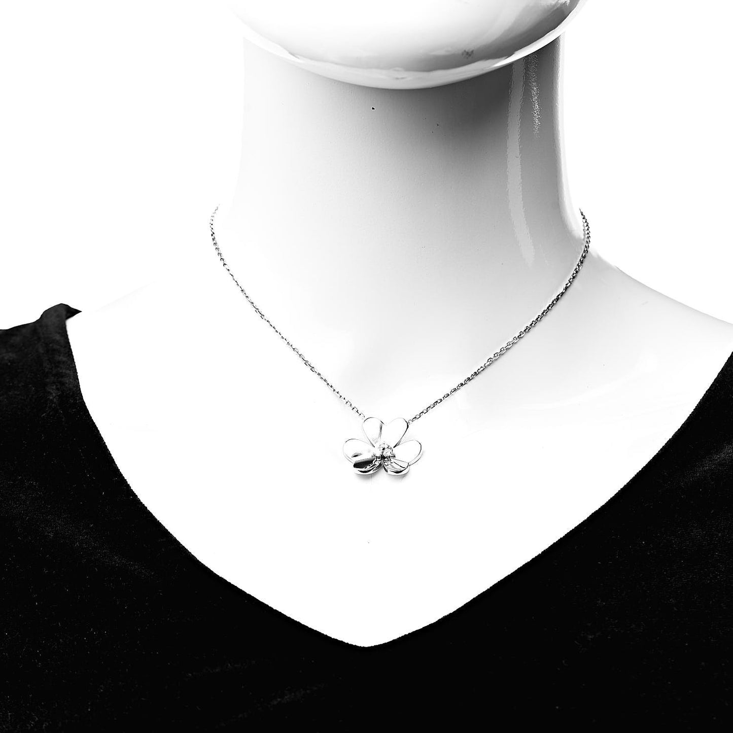 18K White Gold Diamond Large Frivole Pendant Necklace