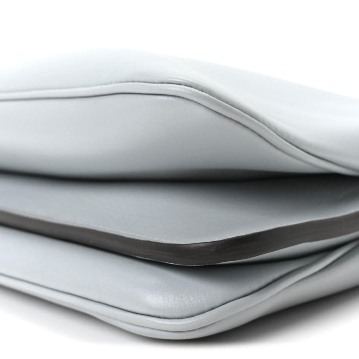 Vitello Medium Soft Peekaboo Anice