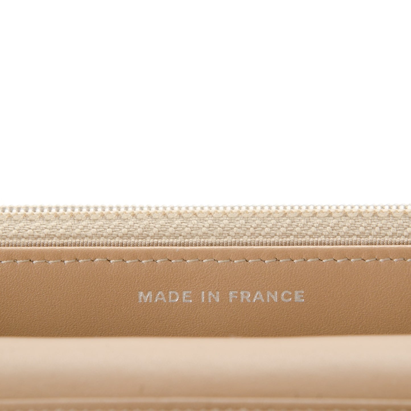 Patent Quilted Wallet On Chain WOC Beige