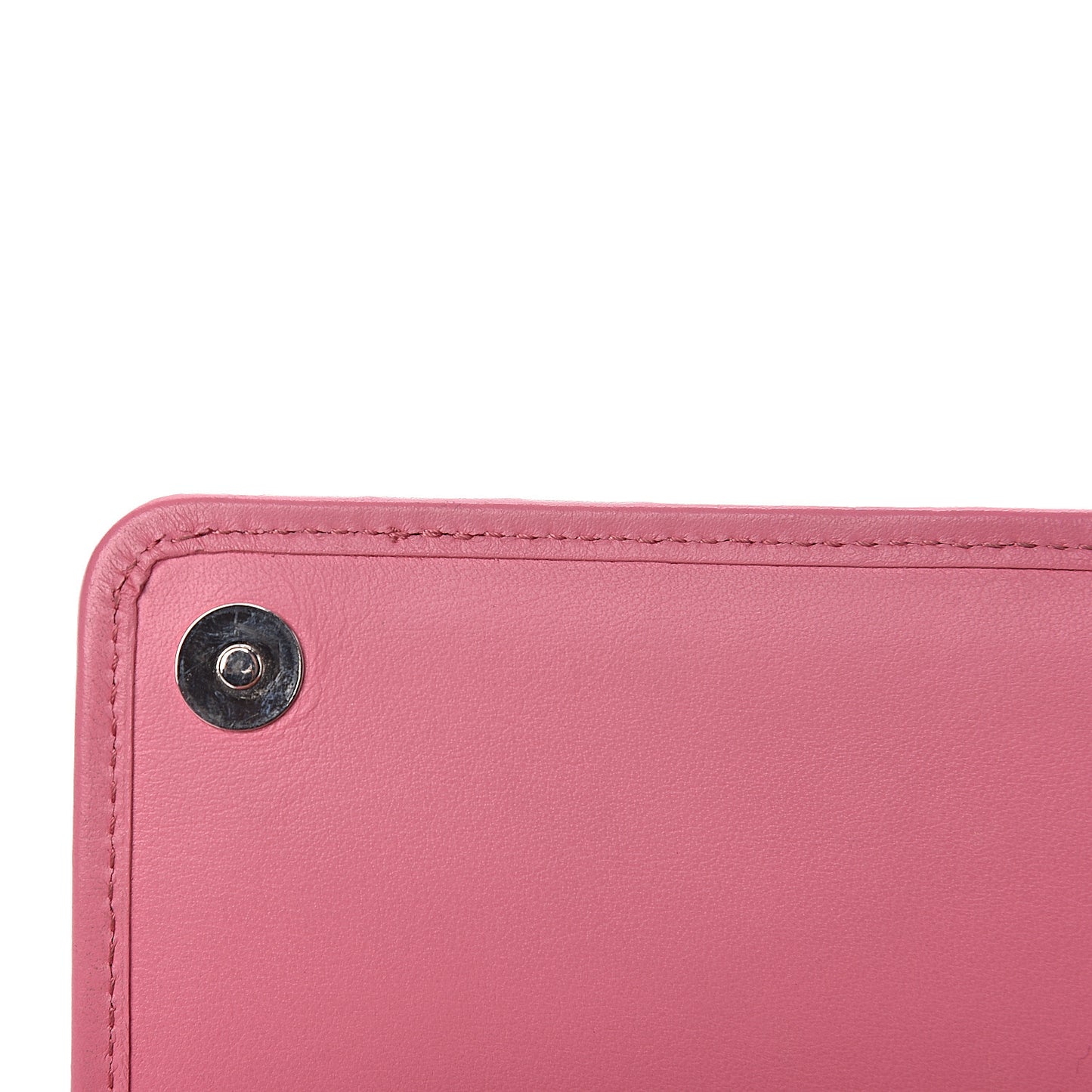 Soft Calf Quilted Diagramme Chain Wallet Begonia
