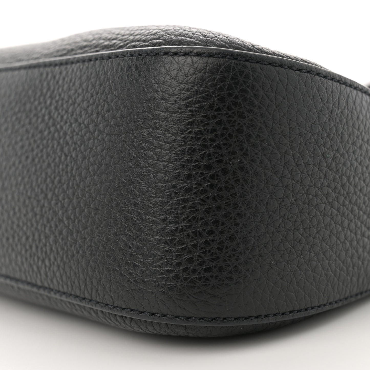 Vitello Daino Soft Zippered Hobo Shoulder Bag Black