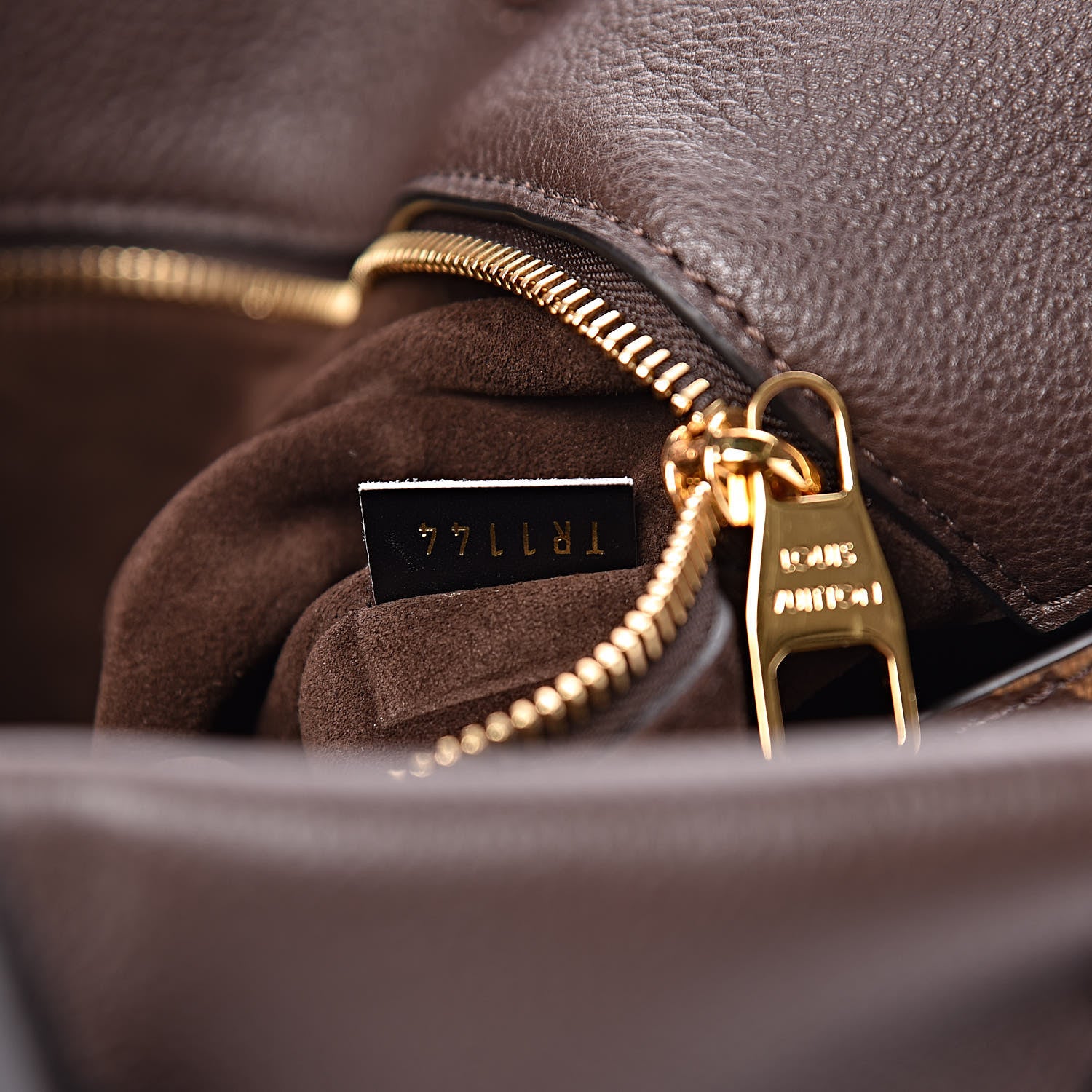 Louis Vuitton Veau Cachemire Tote W PM Chocolate 7 of 13
