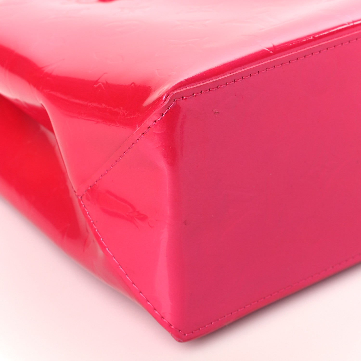 Louis Vuitton Vernis Reade PM Fuchsia 9 of 12
