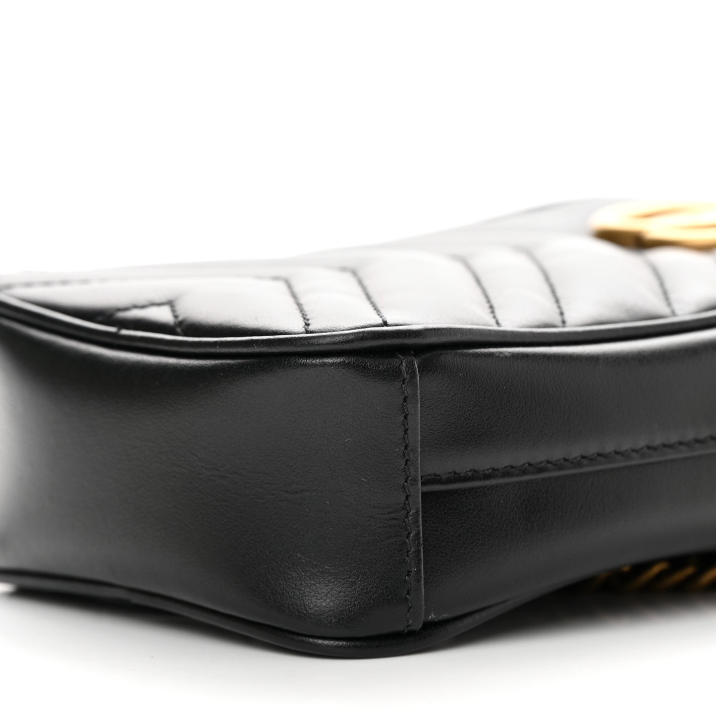 Calfskin Matelasse Mini GG Marmont Crossbody Bag Black