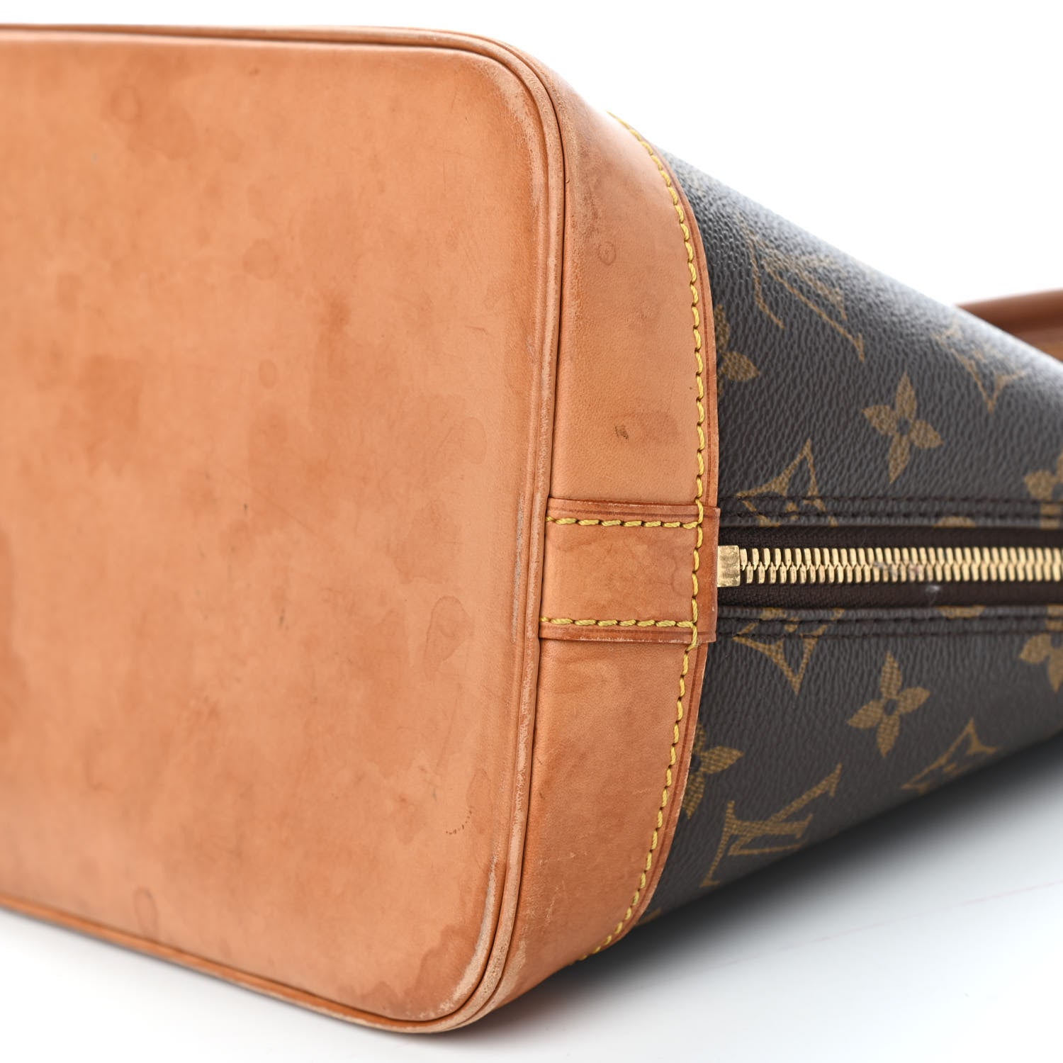Louis Vuitton Monogram Alma PM 8 of 12