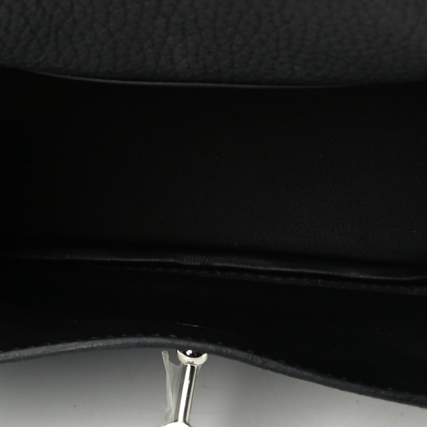 Taurillon Clemence Mini Lindy 20 Black