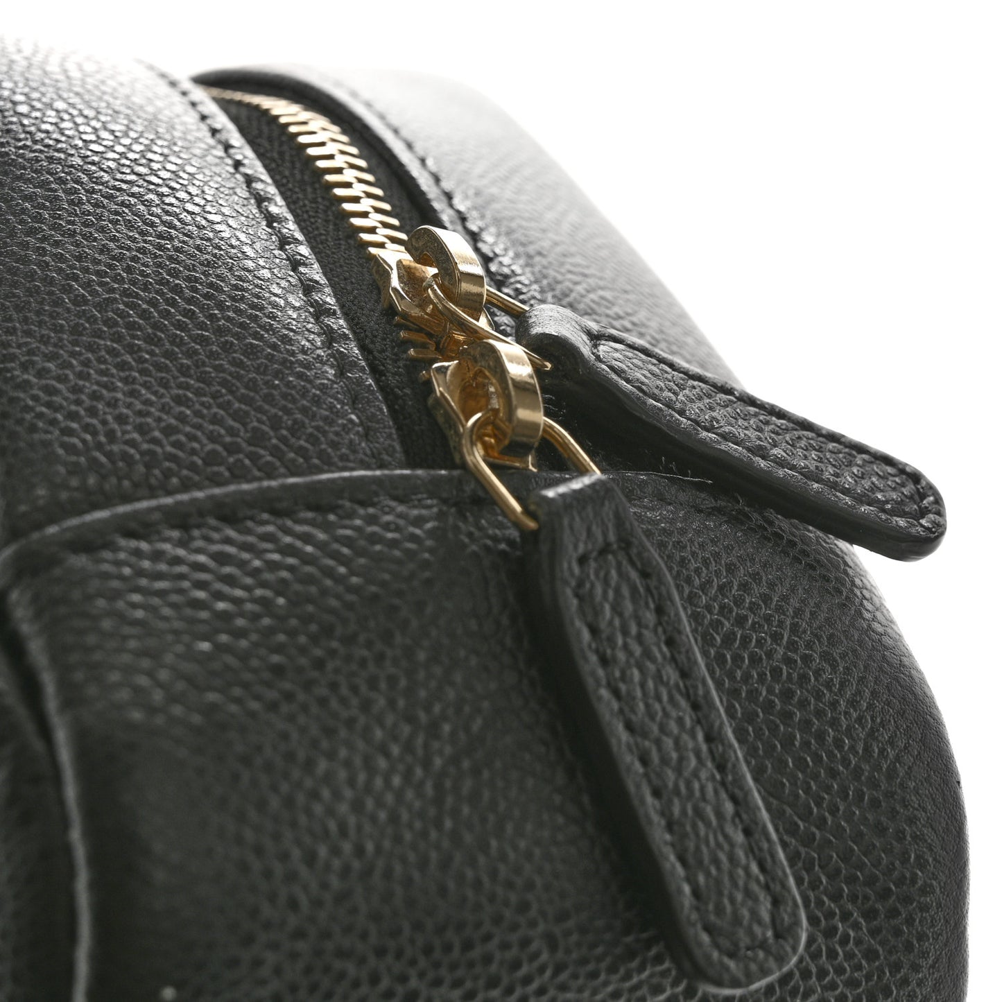 Caviar Quilted Medium Curvy Pouch Cosmetic Case Black