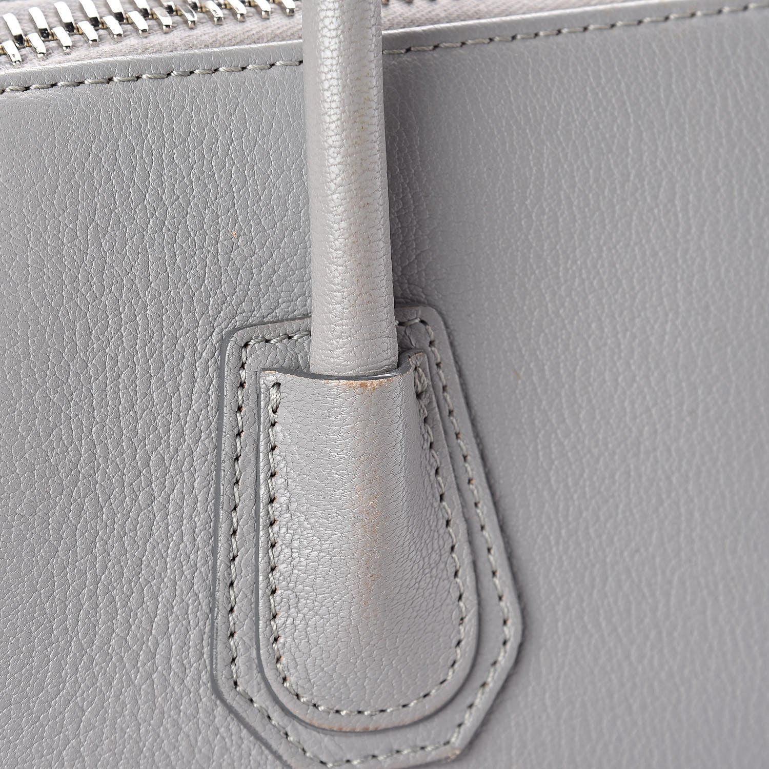 Givenchy Sugar Goatskin Small Antigona Pearl Grey 11 of 18