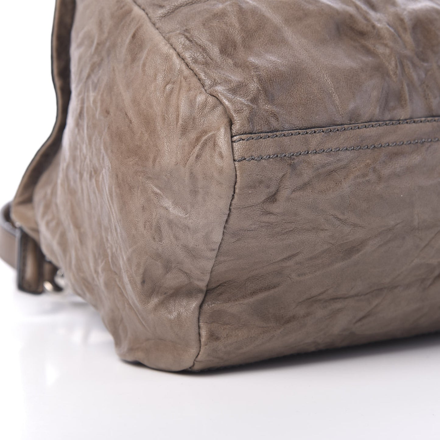 Tumbled Sheepskin Small Pandora Charcoal