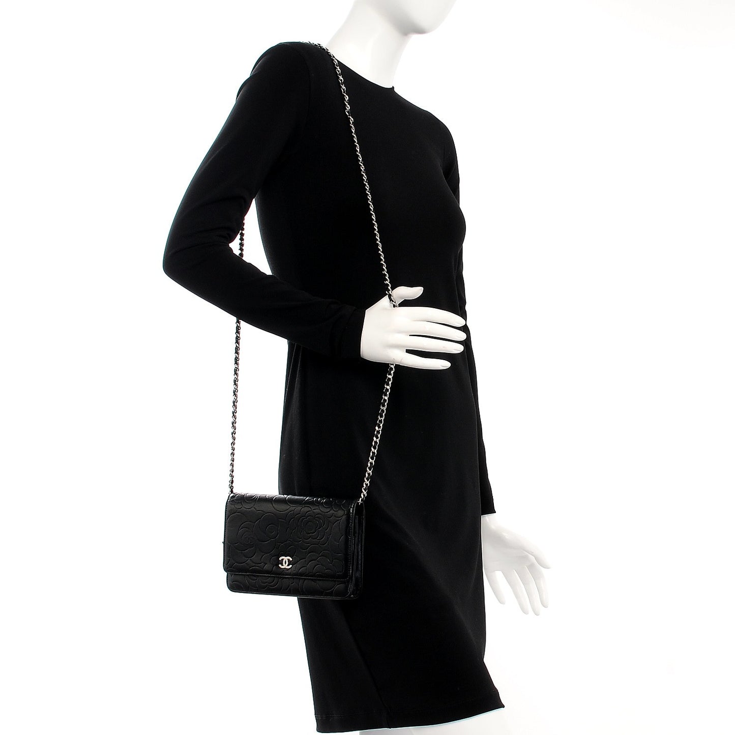 Lambskin Camellia Wallet on Chain WOC Black