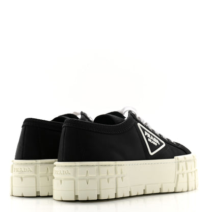 Prada Re-Nylon Gabardine Triangle Logo Double Wheel 50mm Sneakers 37 Black 4 of 8
