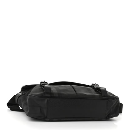 Burberry Smoked Check Medium Elgin Messenger Bag Black 4 of 8