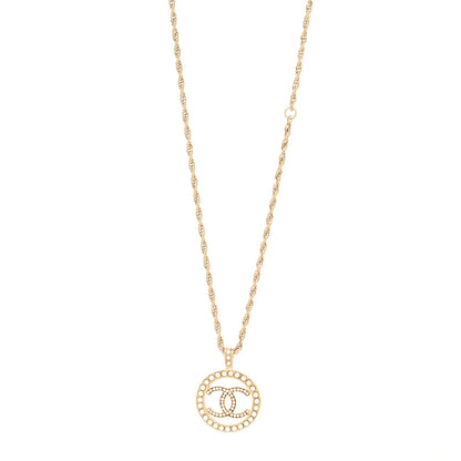 Chanel Pearl CC Round Pendant Necklace Gold 1 of 3