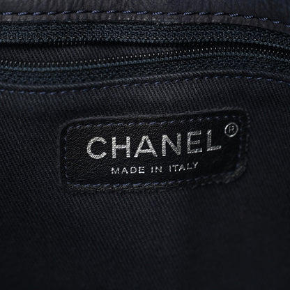 Chanel Nubuck Darjeeling Hobo Navy 11 of 19
