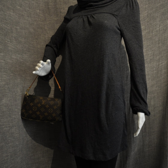 Louis Vuitton Monogram Pochette Accessories Bag 2 of 10