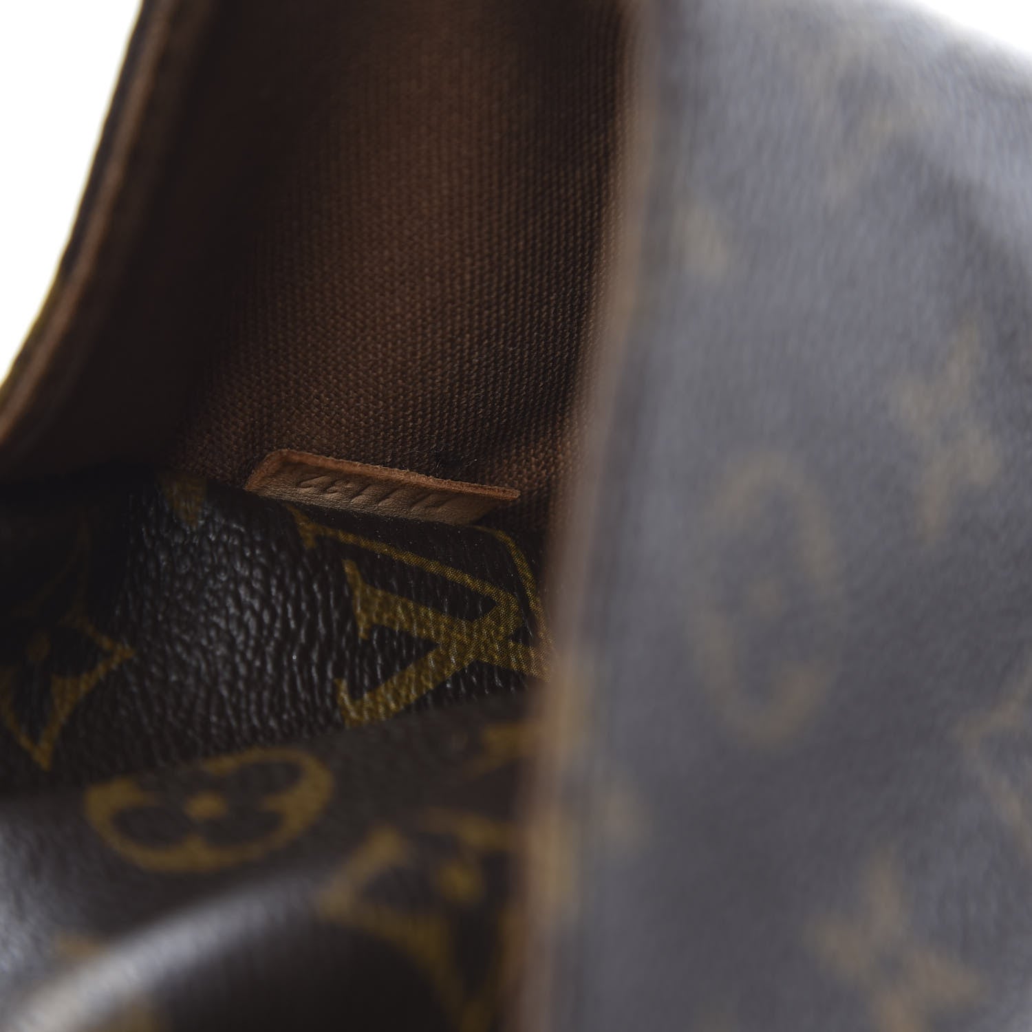 Louis Vuitton Monogram Totally PM 7 of 19