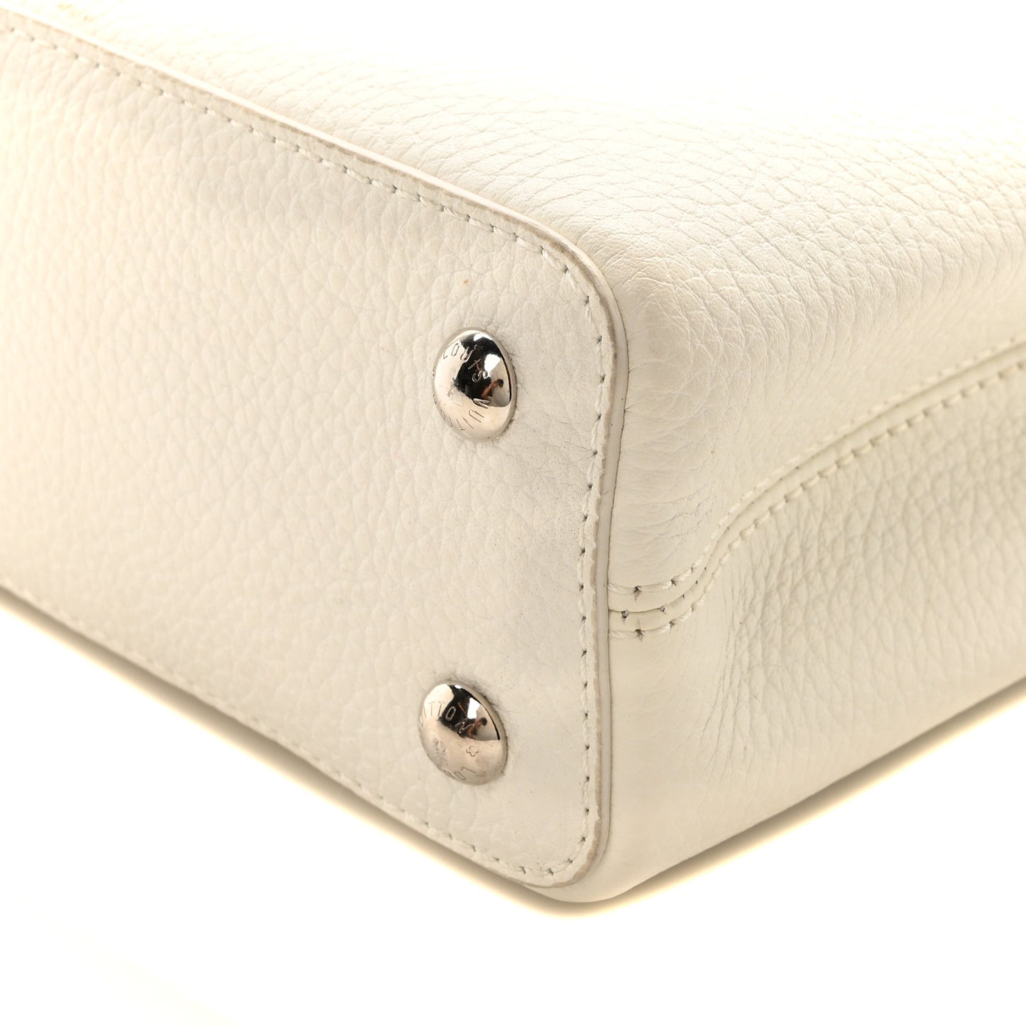 Taurillon Mini Capucines Monochrome  White