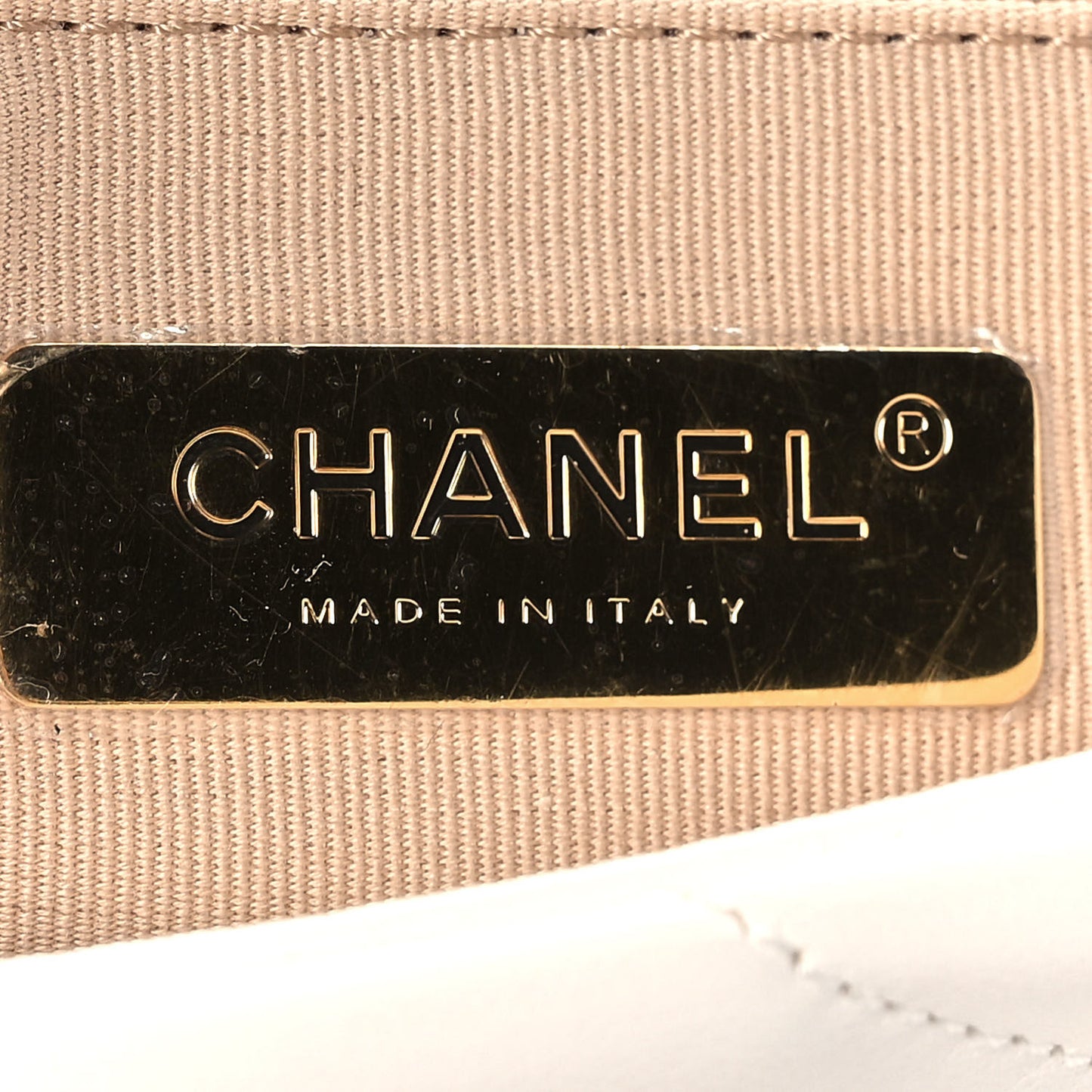 Lambskin Quilted Medium Chanel 19 Flap White