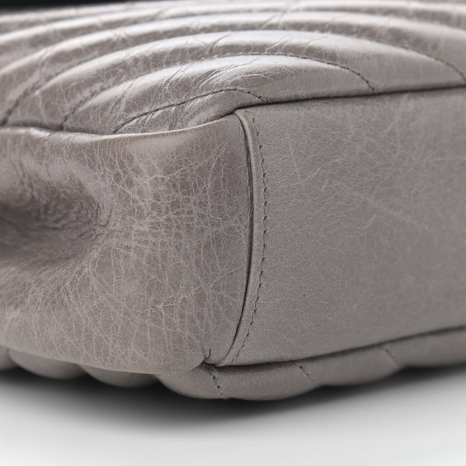 Saint Laurent Waxed Calfskin Matelasse Chevron Medium Monogram College Bag Fog Gray 10 of 17