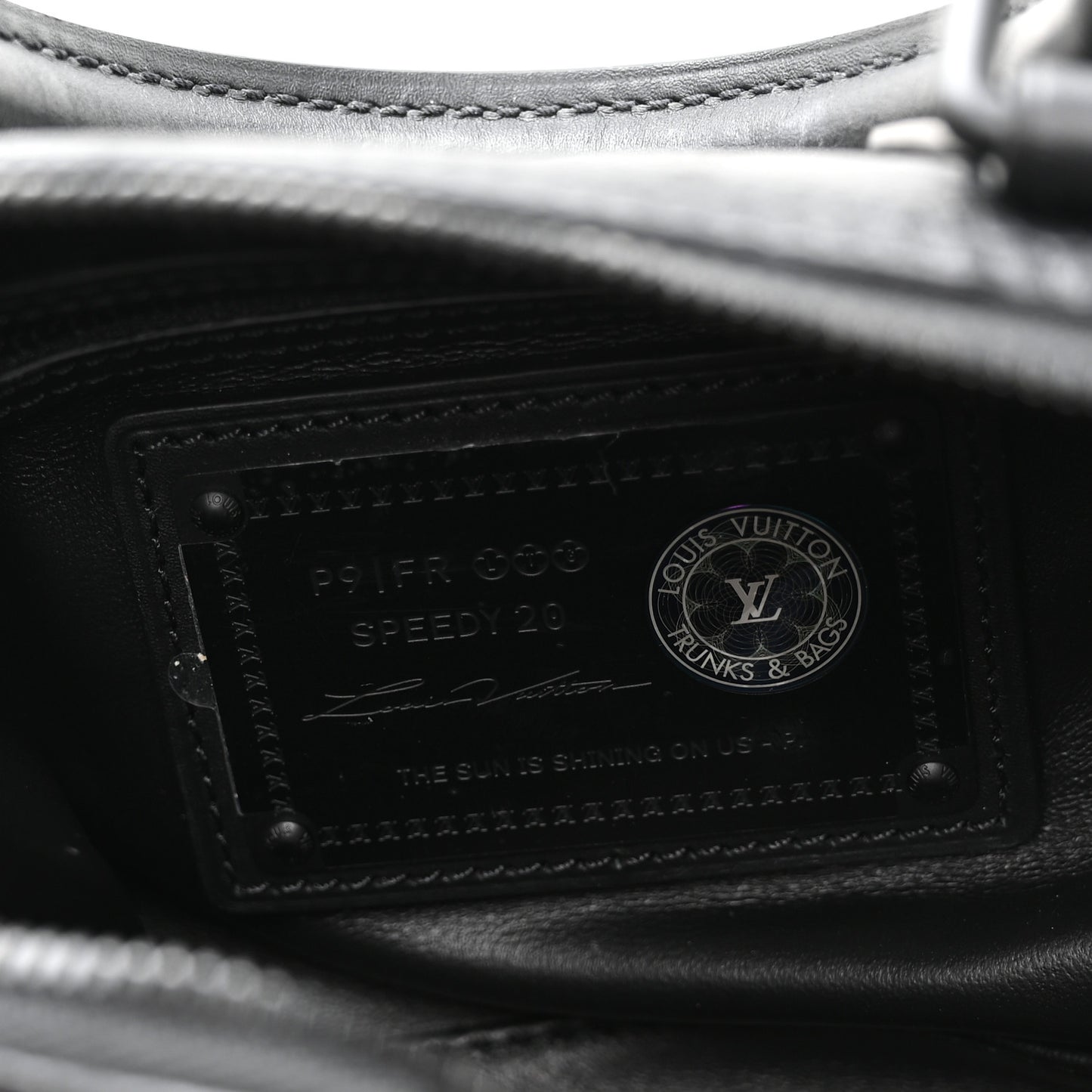 Calfskin Monogram Speedy P9 Bandouliere 20 Ultra Black