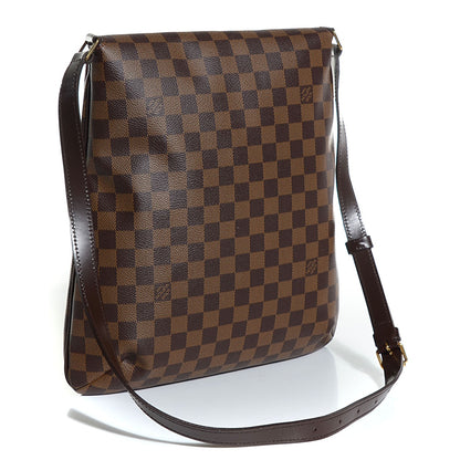 Louis Vuitton Damier Ebene Musette GM 3 of 7