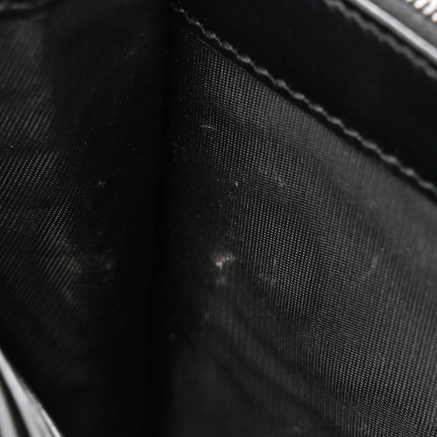 Calfskin Matelasse GG Marmont Chain Wallet Black