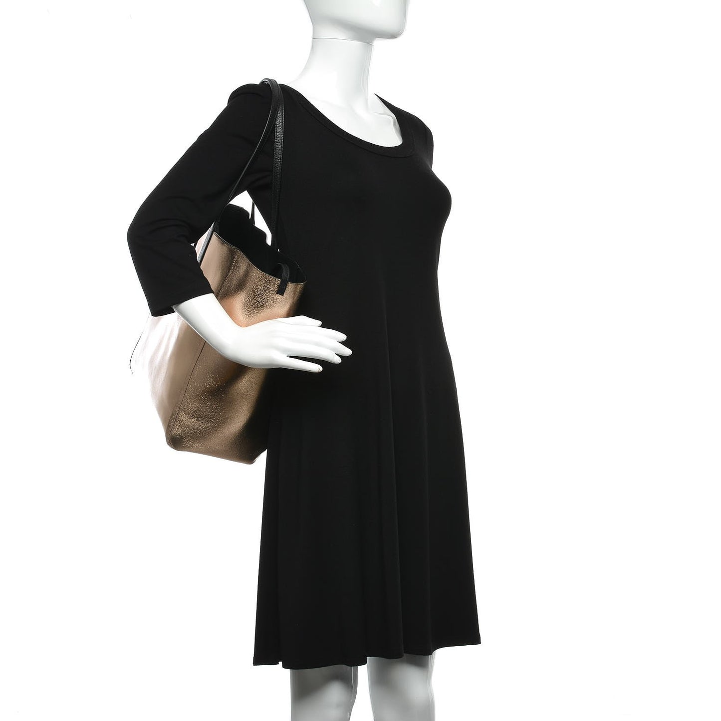 Grained Calfskin Medium Reversible Wandel Tote Black