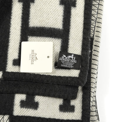 Hermes Wool Cashmere Avalon Blanket Ecru Gris Fonce 2 of 2