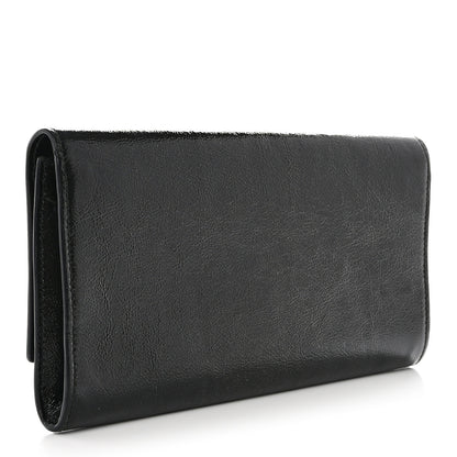 Saint Laurent Textured Patent Monogram Small Belle De Jour Clutch Black 3 of 8