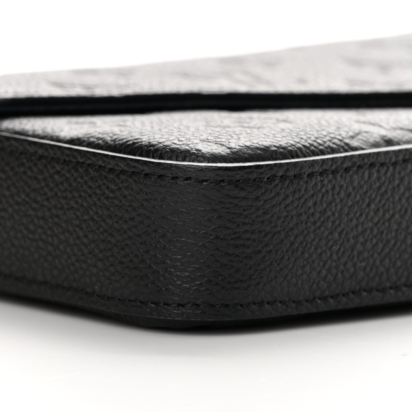 Empreinte Pochette Felicie Chain Wallet Black