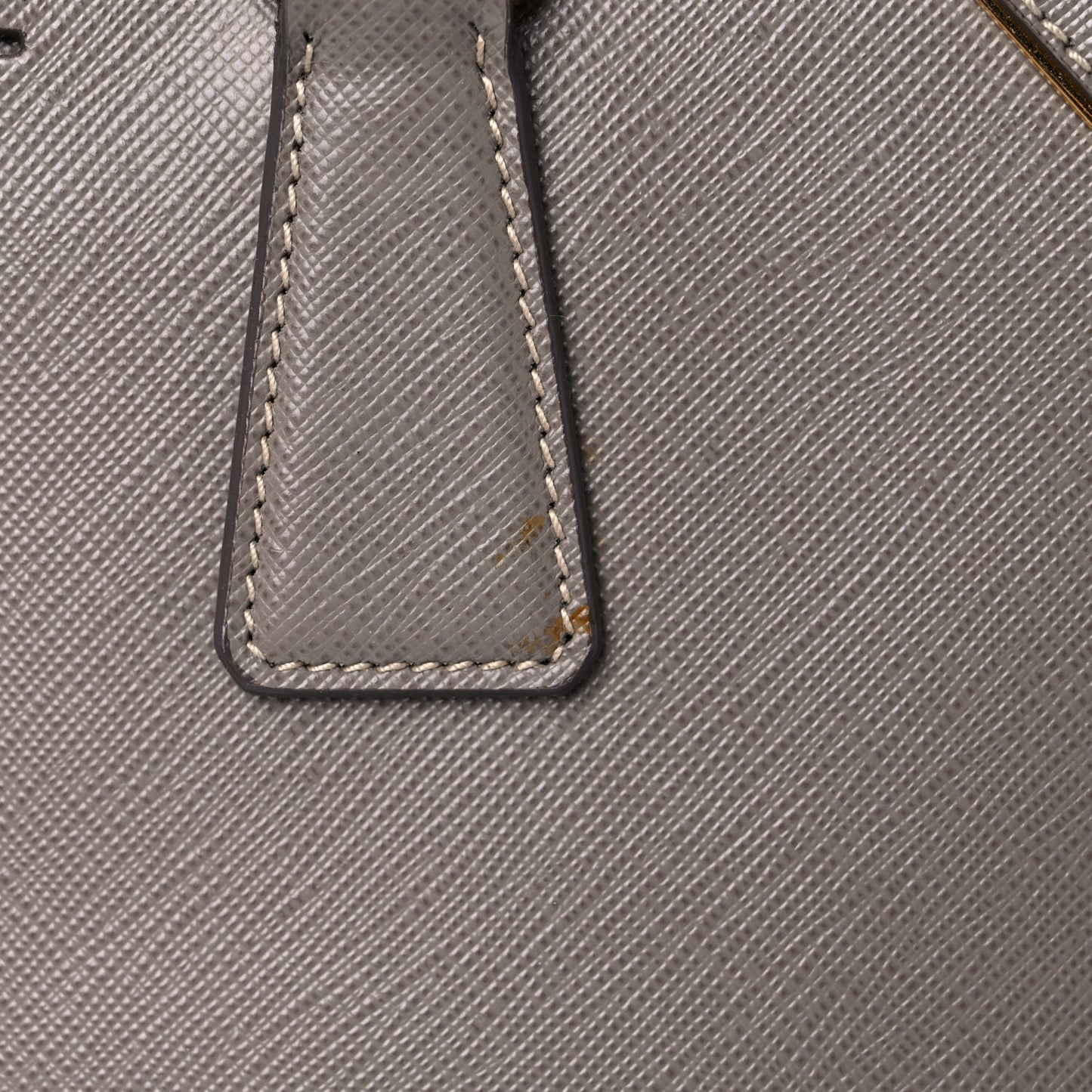 Saffiano Lux Medium Tote Argilla