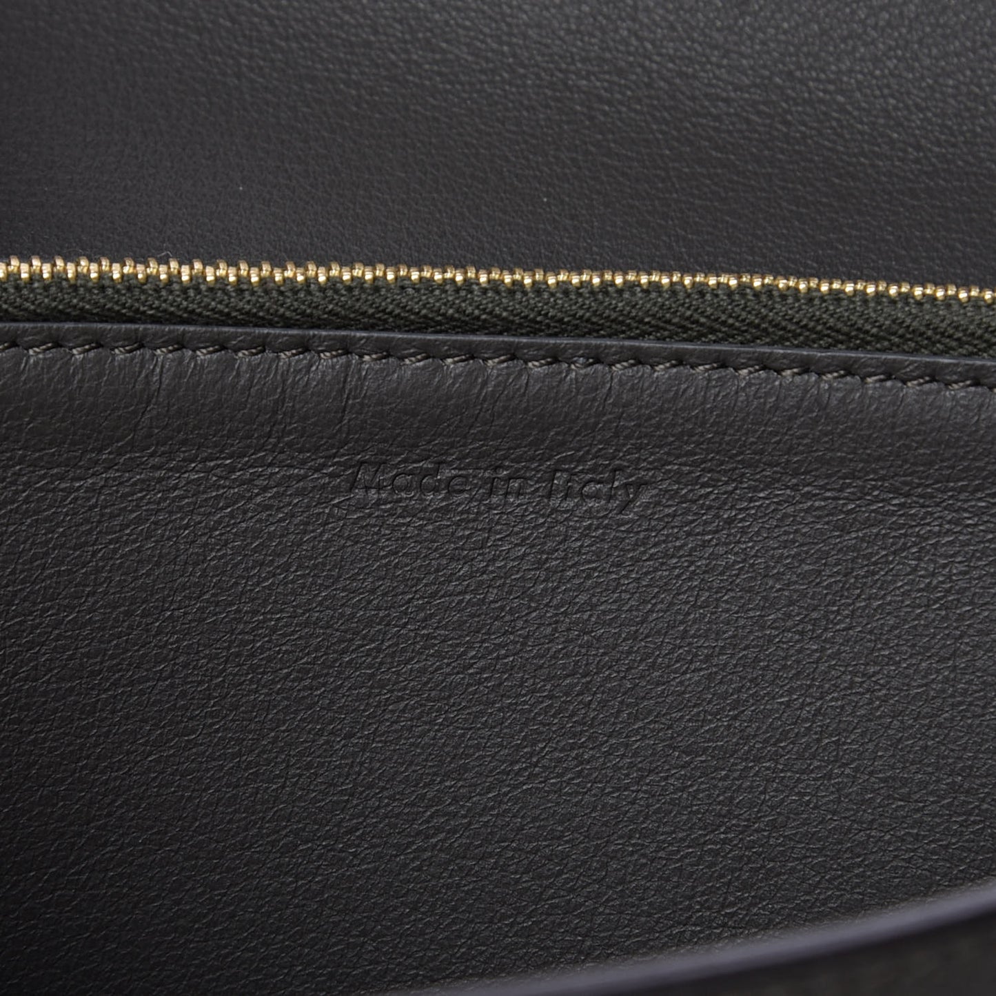 Grained Calfskin Large Trotteur Multifunction Flap Wallet Grey