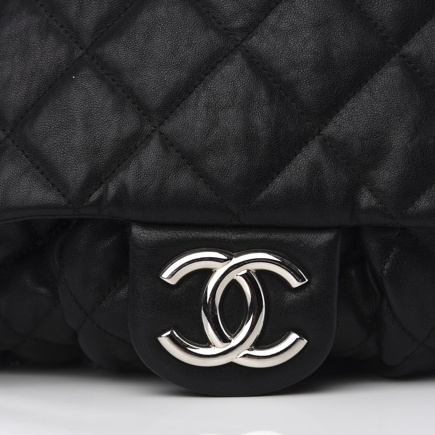 Chanel Washed Lambskin Quilted Large Chain Around Messenger Black 9 of 9
