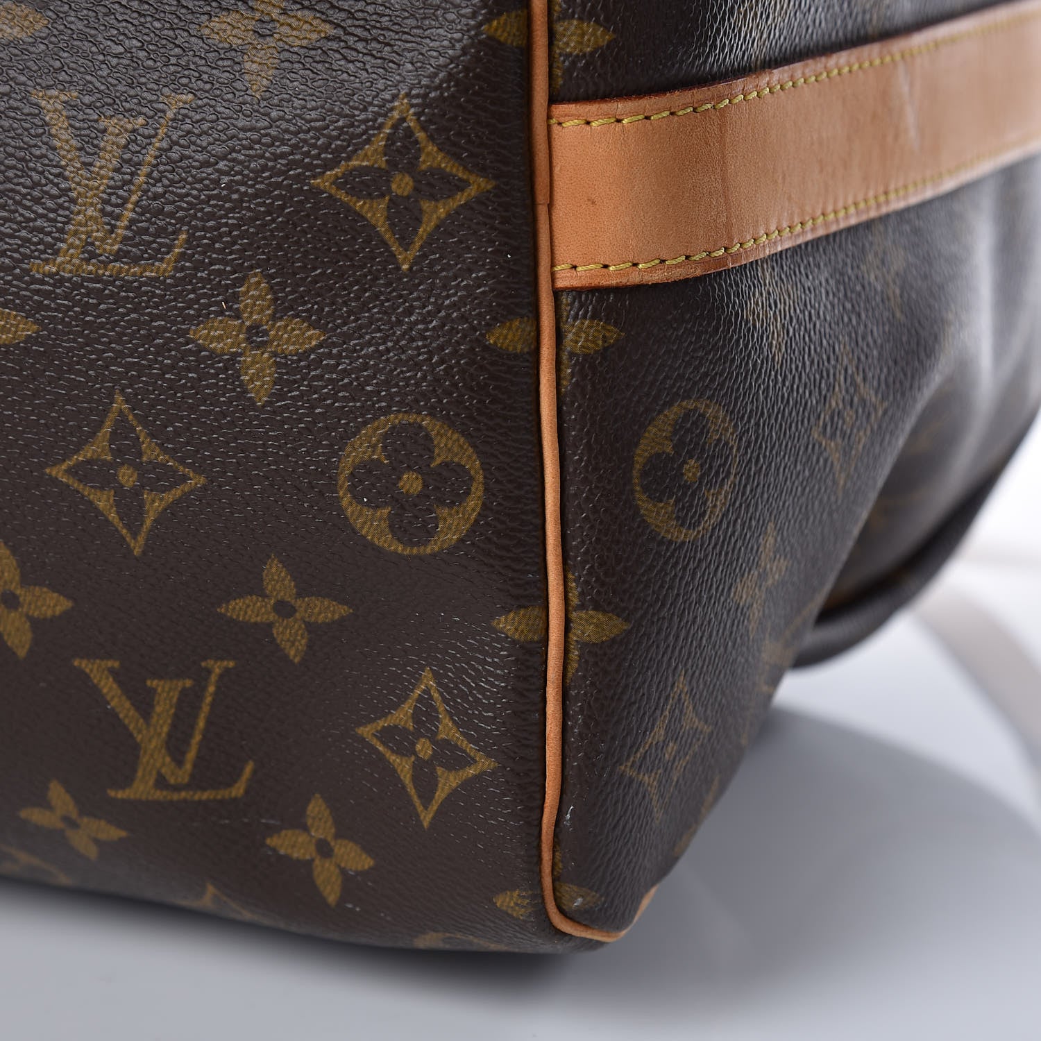 Louis Vuitton Monogram Keepall Bandouliere 50 26 of 26