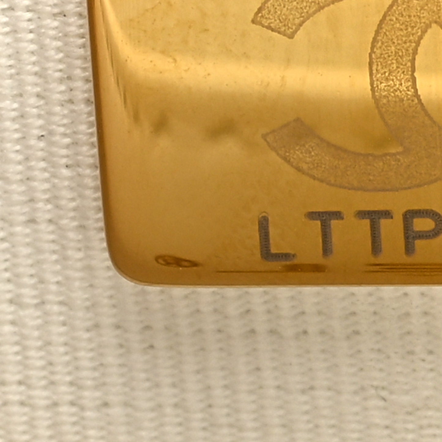 Lambskin Resin Quilted Mini Heart Rectangular Flap White