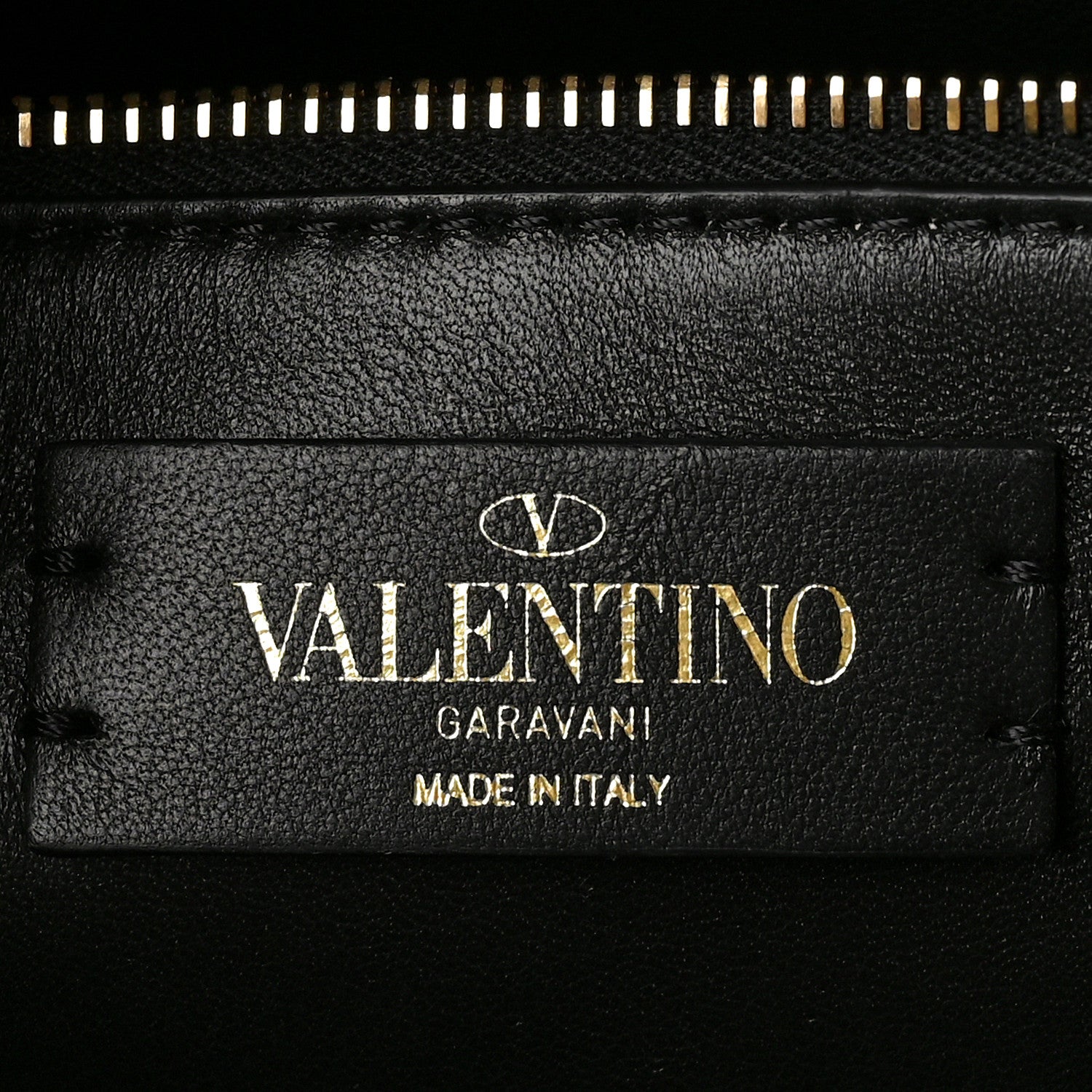 Valentino Garavani Nappa Large Roman Stud Shoulder Bag Ivory Black 6 of 9
