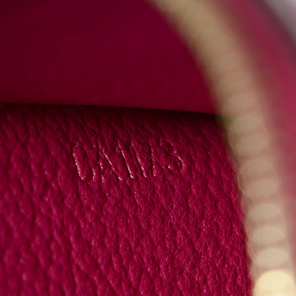 Louis Vuitton Vernis Cosmetic Pouch Rose Indien 6 of 7